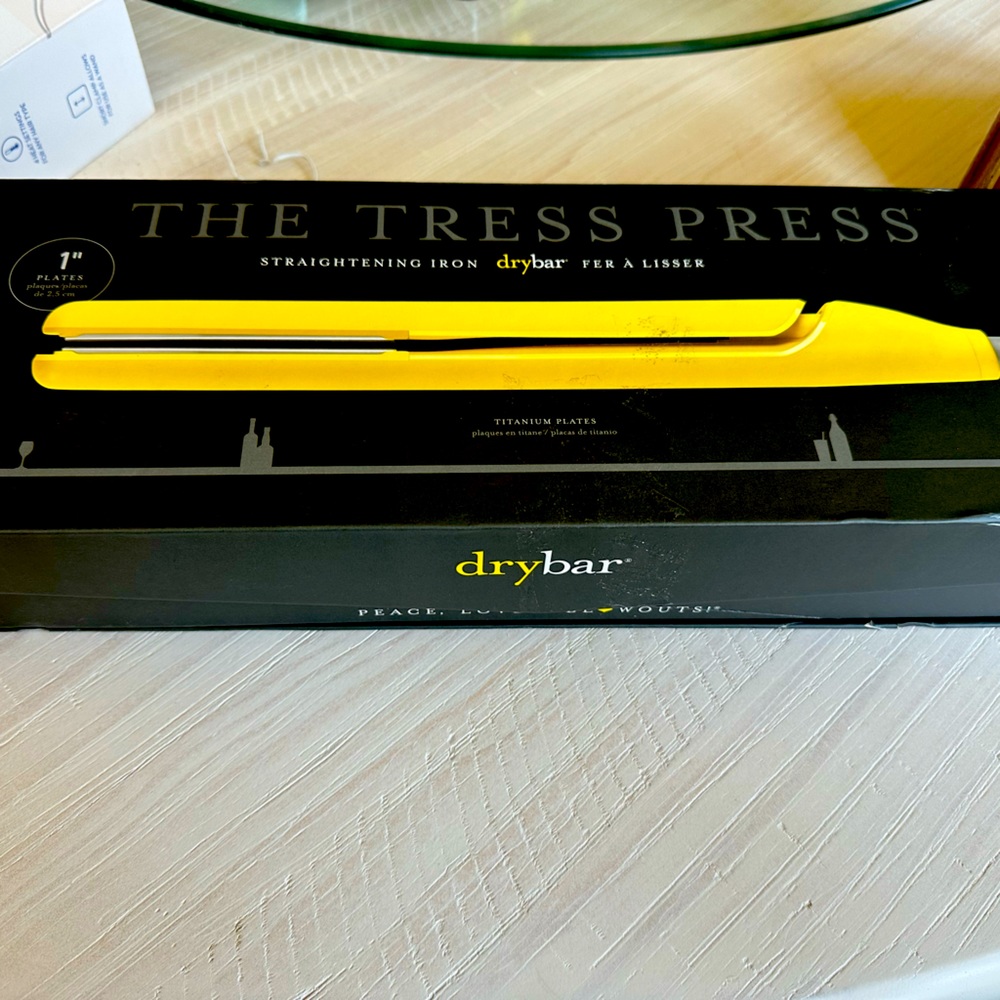 The Drybar Tress Press Straightener with 1” plates